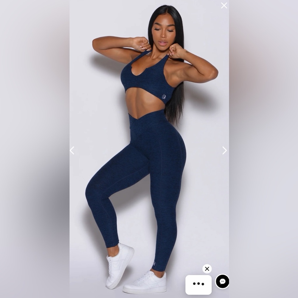 Bombshell Sportswear Set - Picture 3 of 5